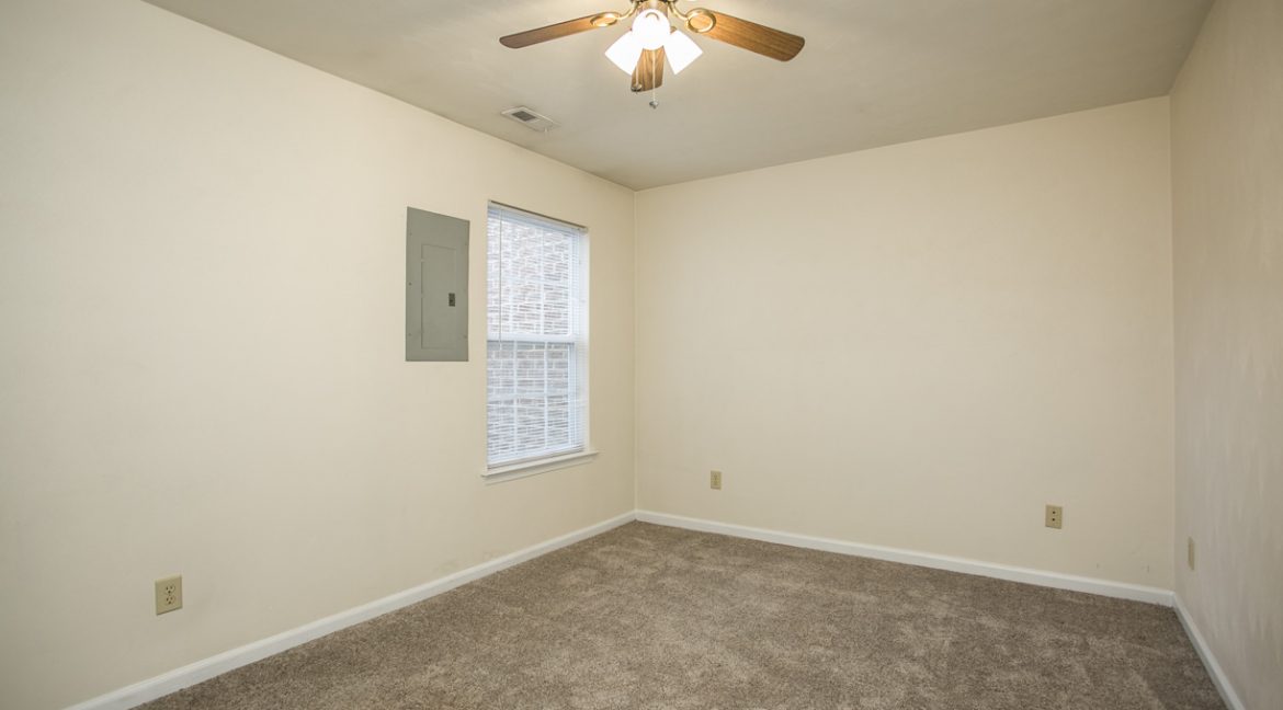 3702 White Chapel Arch-18